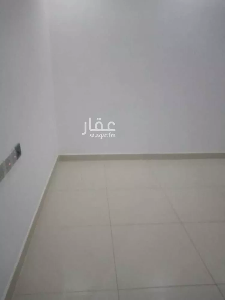شقة للإيجار في شارع معاذ بن جبل, حي العزيزية, مدينة الرياض, منطقة الرياض 12