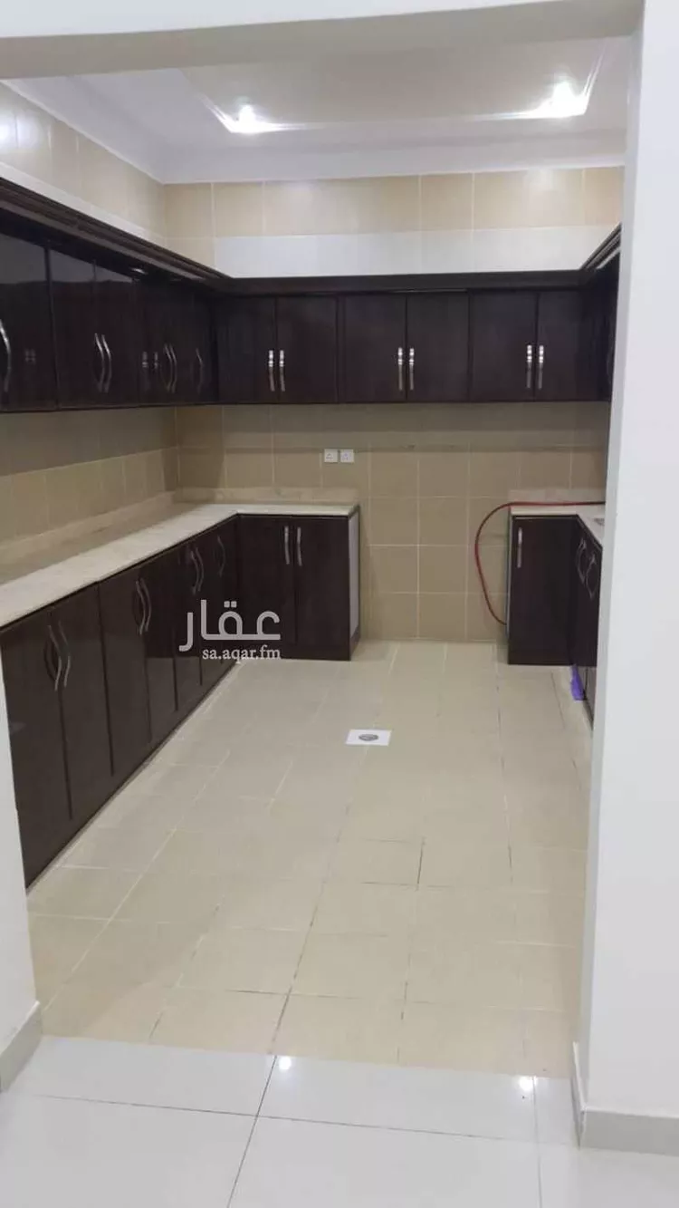 شقة للإيجار في شارع معاذ بن جبل, حي العزيزية, مدينة الرياض, منطقة الرياض 18