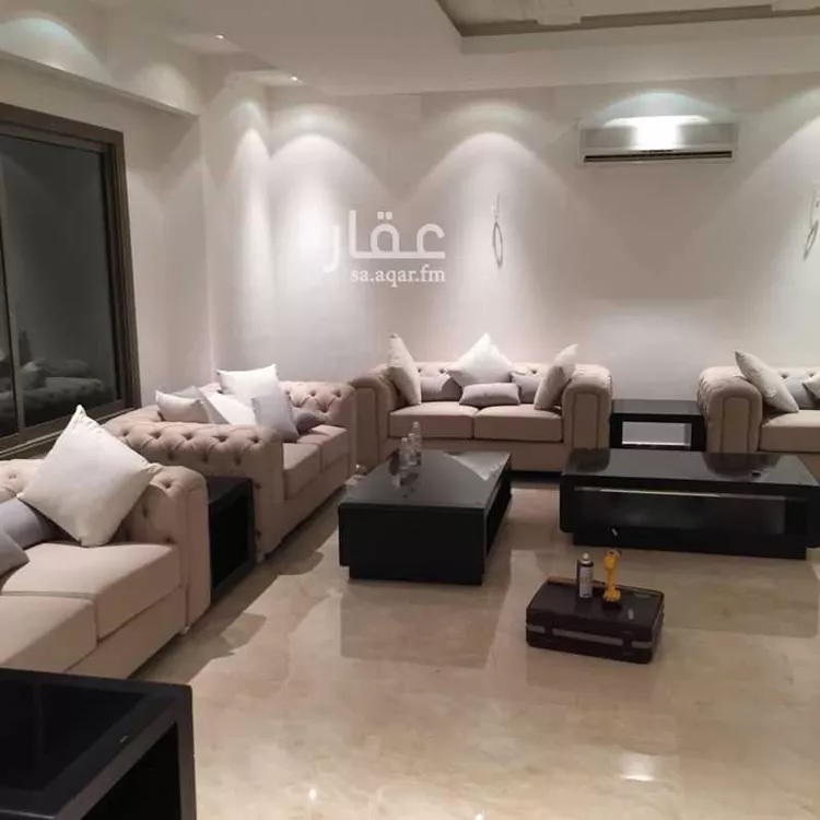 فيلا للبيع في شارع الخزرج, حي لبن, مدينة الرياض, منطقة الرياض صورة 2