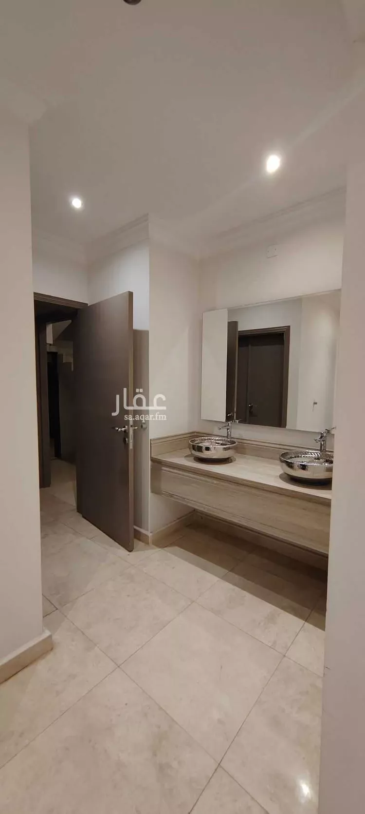 فيلا للإيجار في شارع الخالدية 32, حي الخالدية, مدينة امارة منطقة الرياض - الدرعيه, منطقة الرياض صورة 2