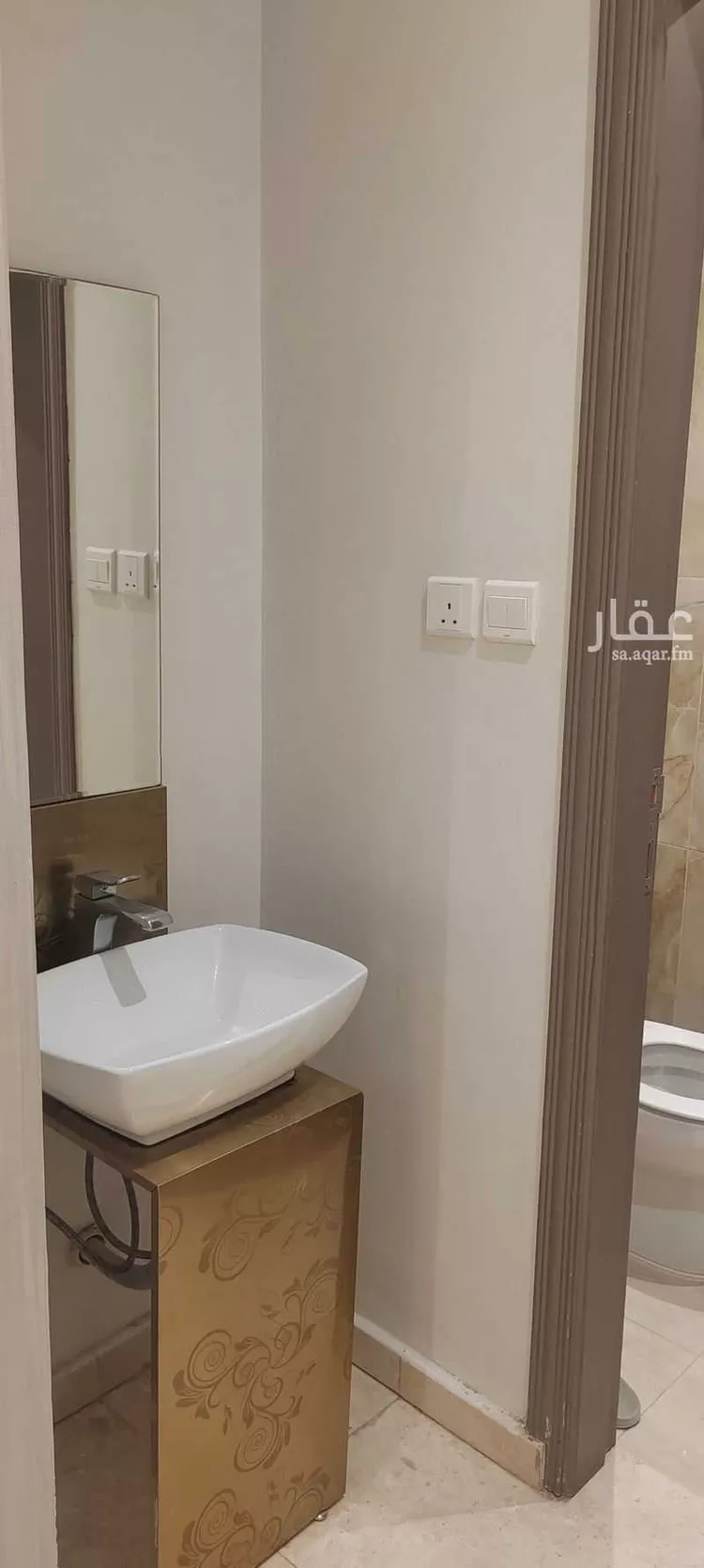 فيلا للإيجار في شارع الخالدية 32, حي الخالدية, مدينة امارة منطقة الرياض - الدرعيه, منطقة الرياض صورة 2