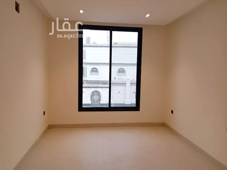 دور للبيع في شارع الشوبك, حي السعادة, مدينة الرياض, منطقة الرياض صورة 2
