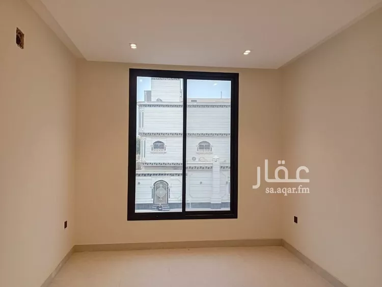 دور للبيع في شارع الشوبك, حي السعادة, مدينة الرياض, منطقة الرياض صورة 5