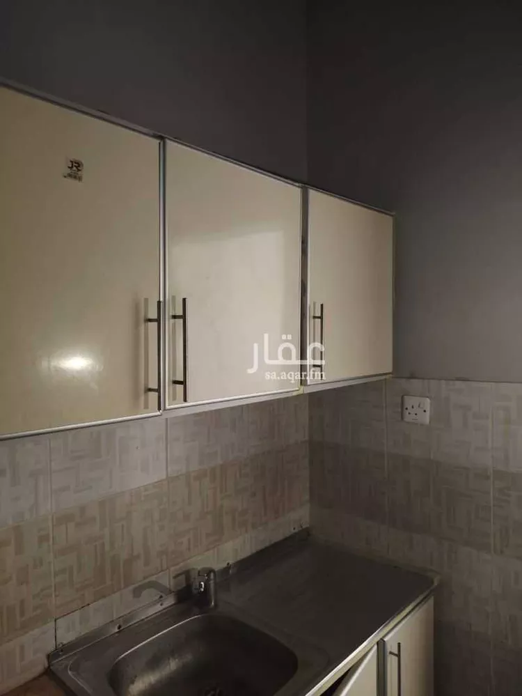 شقة للإيجار في شارع الاصول, حي ابن سيناء, مدينة الخبر, المنطقة الشرقية صورة 3