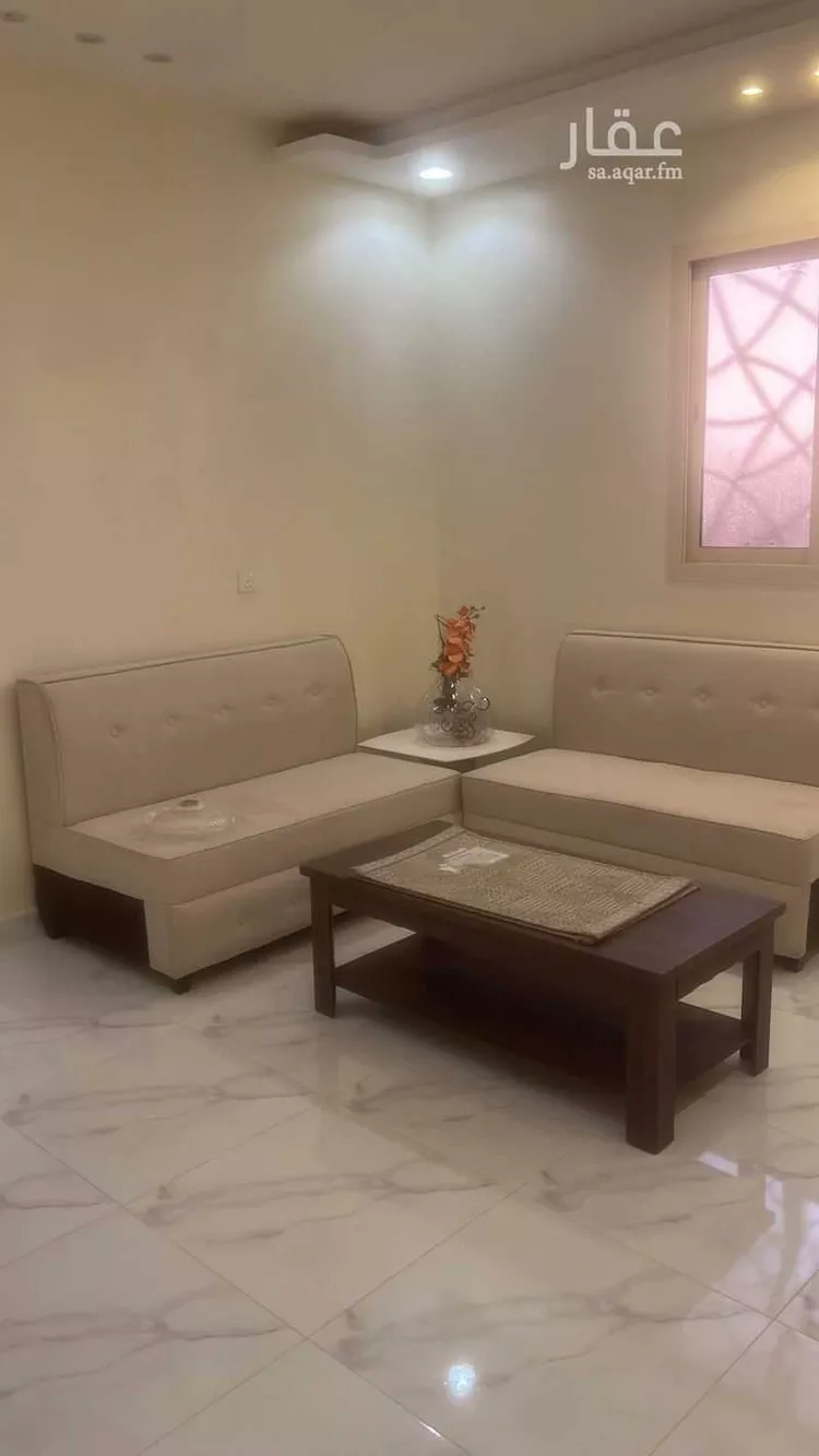 فيلا للإيجار في شارع عبدالقادر السعدي, حي عكاظ, مدينة الرياض, منطقة الرياض صورة 2