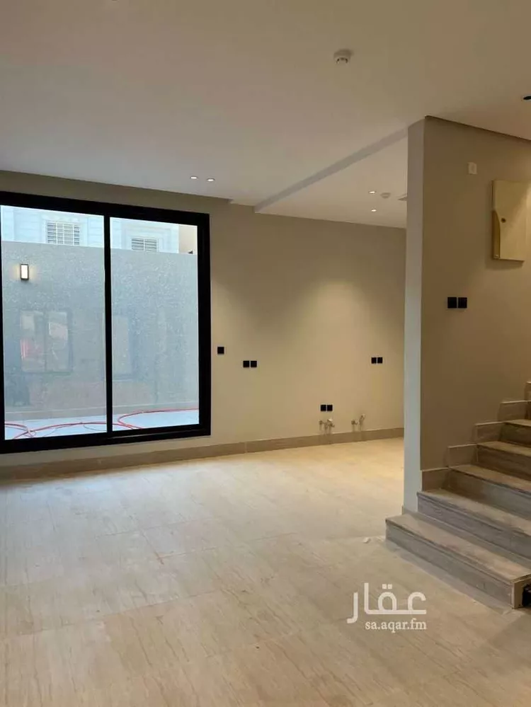 فيلا للبيع في شارع يوسف اللخمي, حي الرمال, مدينة الرياض, منطقة الرياض 16