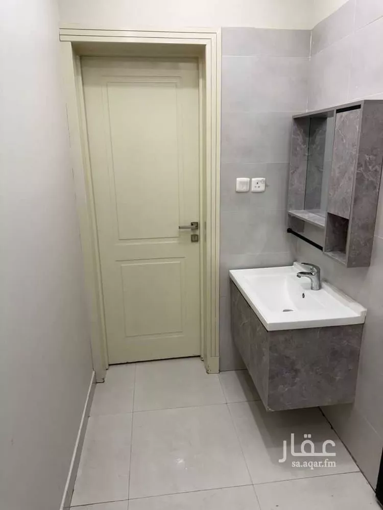 شقة للإيجار في شارع حسن فدعق, حي العارض, مدينة الرياض, منطقة الرياض