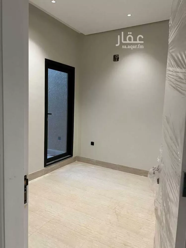 فيلا للبيع في شارع يوسف اللخمي, حي الرمال, مدينة الرياض, منطقة الرياض 13