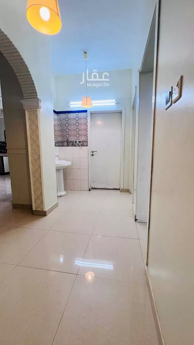 شقة للإيجار في شارع شارع 5 هـ, حي السويس 1, مدينة جازان, منطقة جازان صورة 5