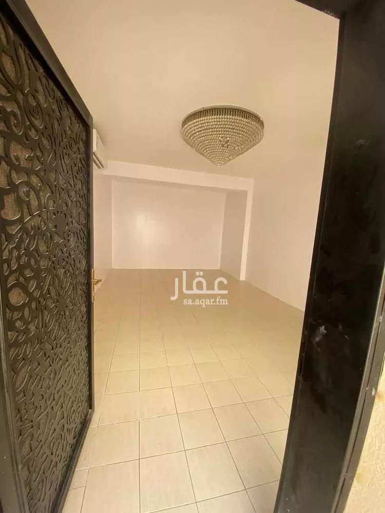 فيلا للإيجار في شارع الربيع بن نافع , حي النزهة, مدينة الرياض, منطقة الرياض