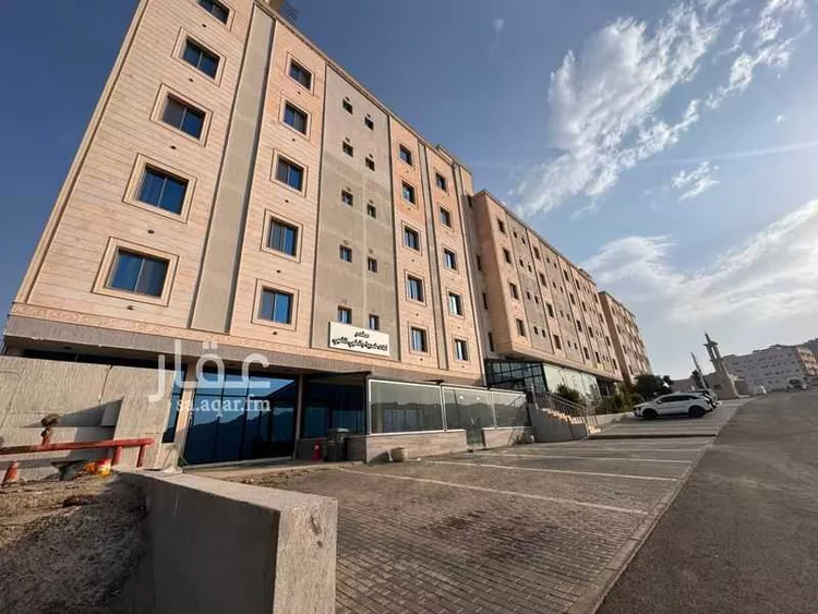 مجمع للإيجار في شارع طريق الملك عبدالعزيز, حي الروضة, مدينة الباحة, منطقة الباحة صورة 2
