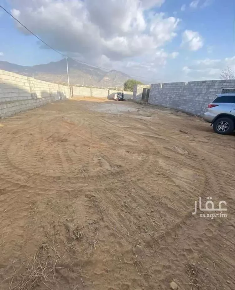 أرض للبيع في شارع عبدالرحمن ابن عامر ، خبت البقر ، العارضة صورة 4