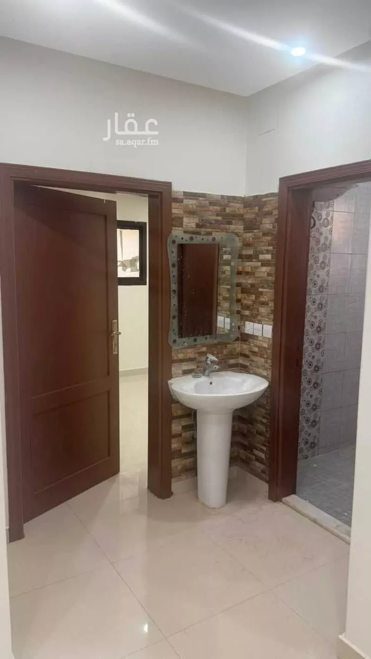 دور للإيجار في شارع عمان, حي العاصمة, مدينة الدرعية, منطقة الرياض صورة 4
