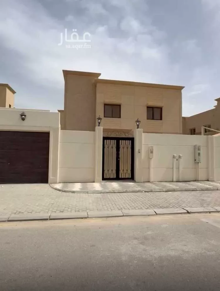 فيلا للبيع في شارع شارع الاغصان 4, مدينة مدينه الجبيل الصناعيه, المنطقة الشرقية