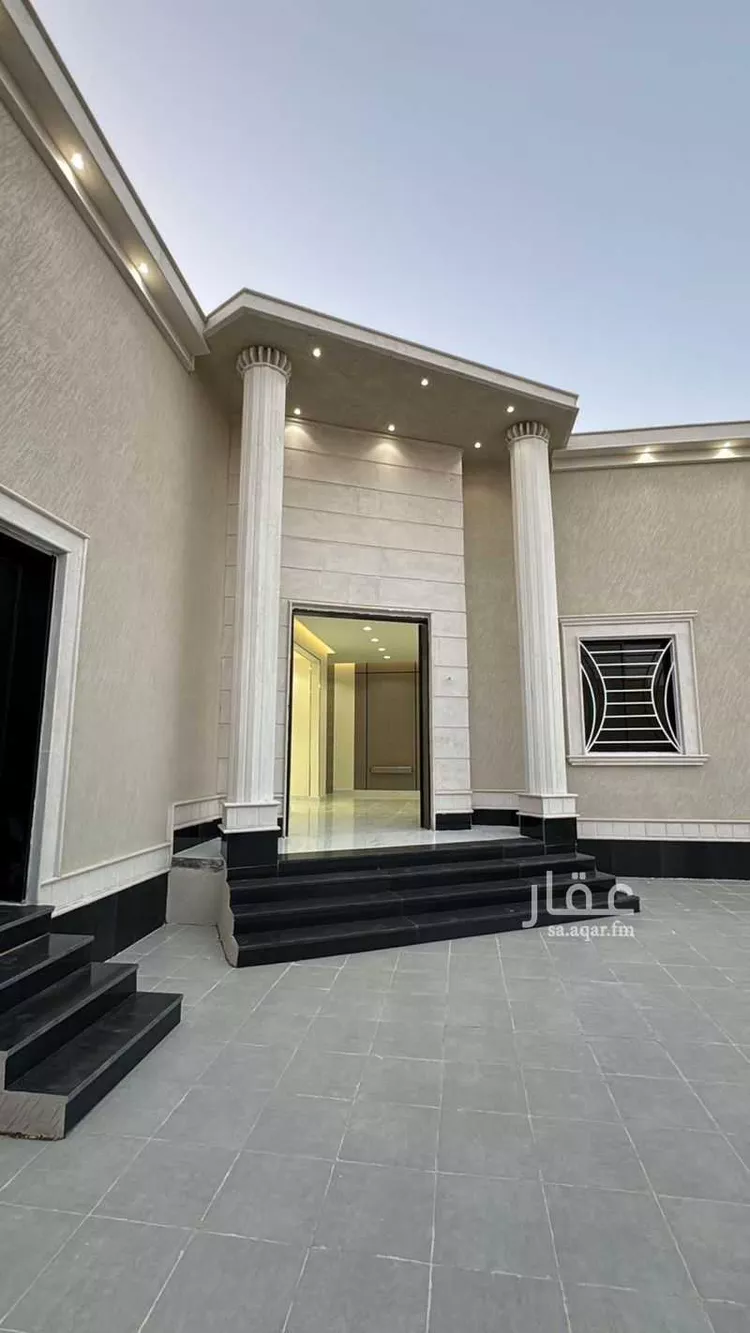 دور للبيع في شارع شار عوالي, حي الأمير سلطان, مدينة بيشه, منطقة عسير صورة 2