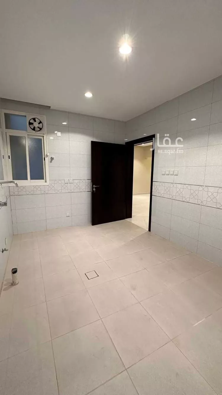 شقة للبيع في شارع 19 الربوه, حي الربوة, مدينة أبها, منطقة عسير صورة 5