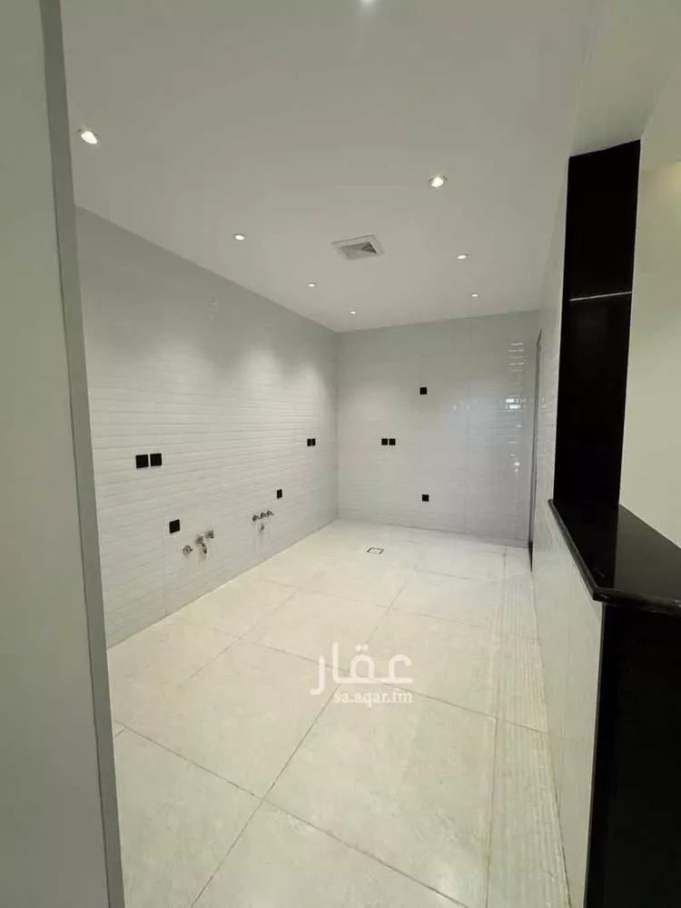 شقة للبيع في شارع الكويت, حي الفيصلية, مدينة جدة, منطقة مكة المكرمة صورة 4