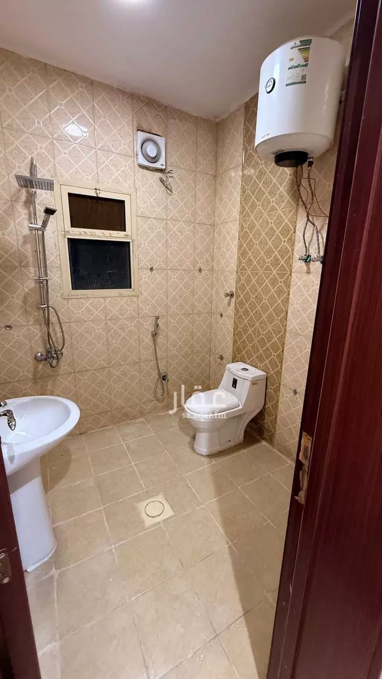 شقة للإيجار في شارع عنيزة, حي ظهرة لبن, مدينة الرياض, منطقة الرياض صورة 3