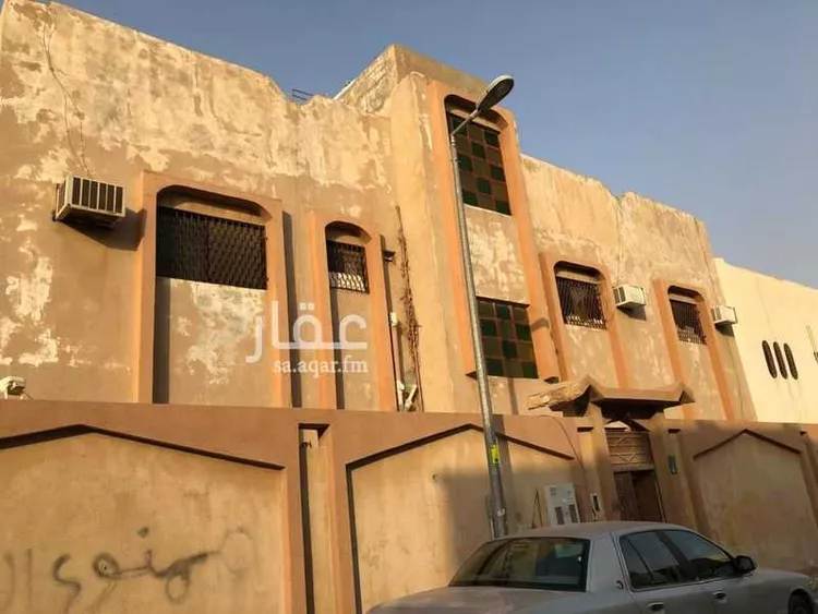 فيلا للبيع في شارع ابراهيم الدينوري, حي النسيم الغربي, مدينة الرياض, منطقة الرياض صورة 2