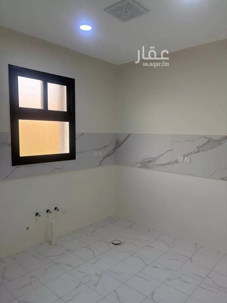شقة للإيجار في شارع عبد الله بن الزيات, حي المصيف, مدينة عنيزه, منطقة القصيم صورة 3