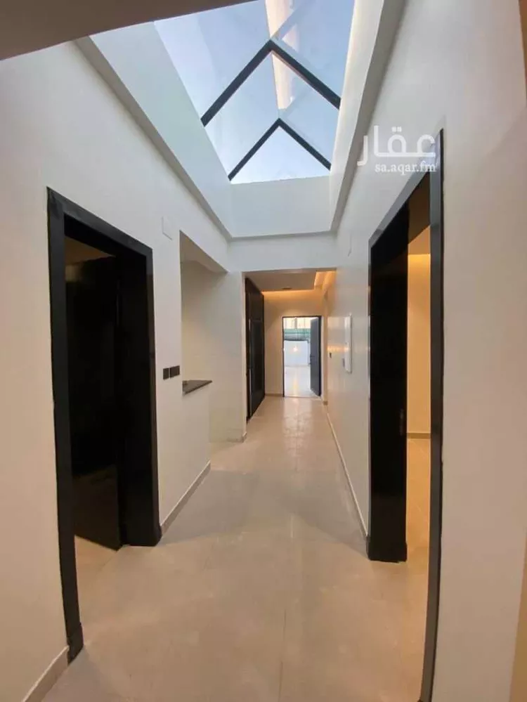 شقة للبيع في شارع عبدالرحمن الزواوي ، حي المحالة ، آل بالفلاح ، منطقة عسير صورة 3