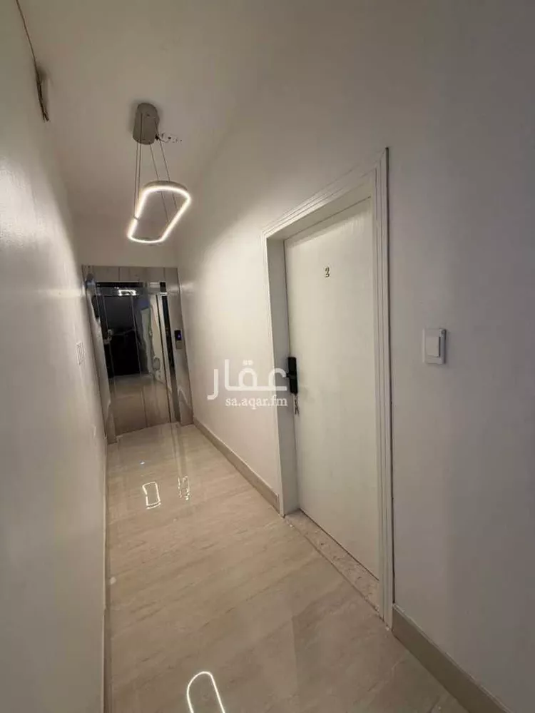عمارة للإيجار في شارع الثالث, حي الثقبة, مدينة الخبر, المنطقة الشرقية 8