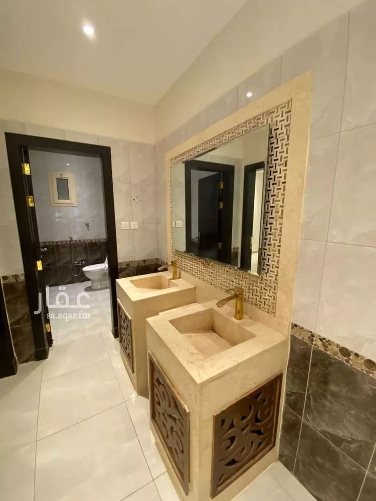 فيلا للإيجار في شارع رقم 275, حي الملقا, مدينة الرياض, منطقة الرياض صورة 2