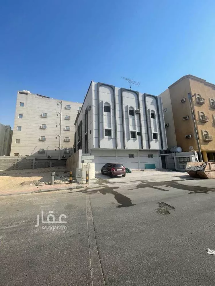 عمارة للبيع في شارع الامين, حي الروضة, مدينة الدمام, المنطقة الشرقية صورة 3
