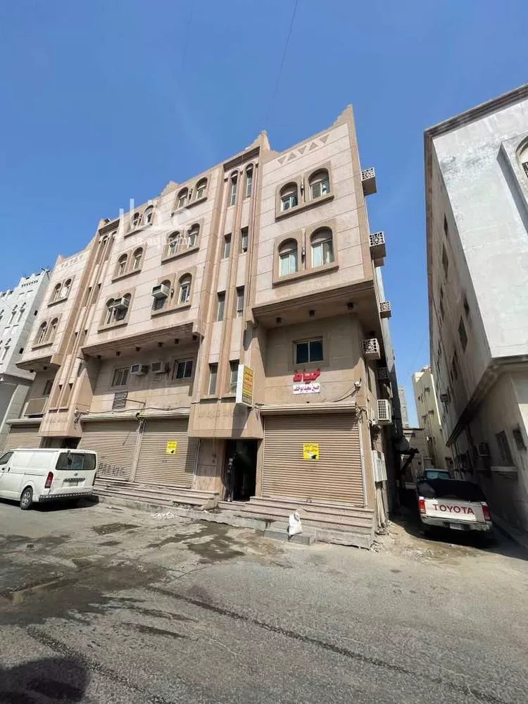 عمارة للبيع في شارع الخامس عشر, حي الدواسر, مدينة الدمام, المنطقة الشرقية صورة 2