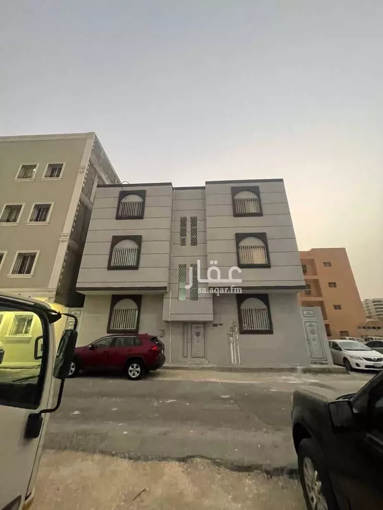 عمارة للبيع في حي العدامة, مدينة الدمام, المنطقة الشرقية