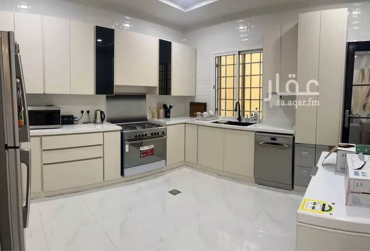فيلا للبيع في شارع عثمان بن سليمان, حي المهدية, مدينة الرياض, منطقة الرياض صورة 5