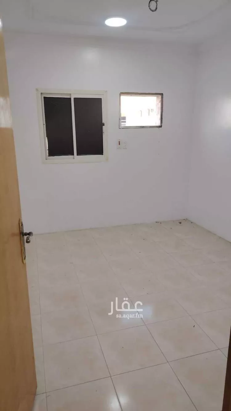 شقة للإيجار في شارع اسماعيل بن ابي المهاجر ، حي ضاحية الملك فهد ، الدمام ، الدمام صورة 2