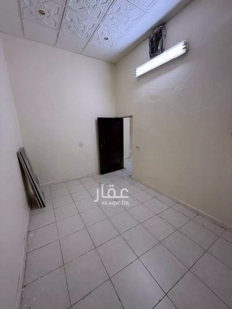 فيلا للإيجار في شارع حرملة, حي الجرادية, مدينة الرياض, منطقة الرياض صورة 5