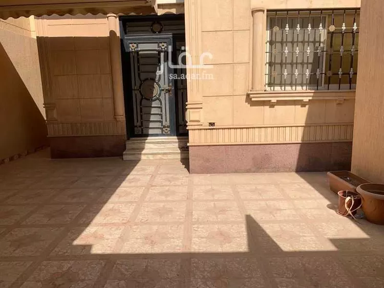 فيلا للبيع في شارع الهميج, حي إشبيلية, مدينة الرياض, منطقة الرياض صورة 5