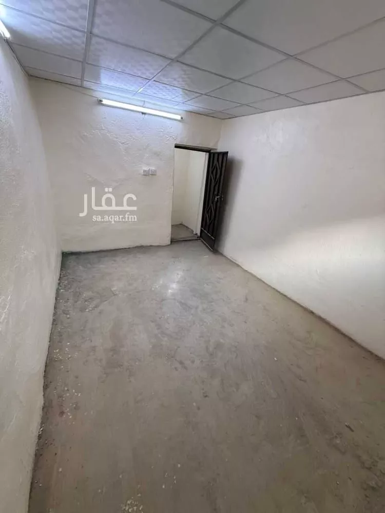 فيلا للإيجار في شارع حرملة, حي الجرادية, مدينة الرياض, منطقة الرياض صورة 2