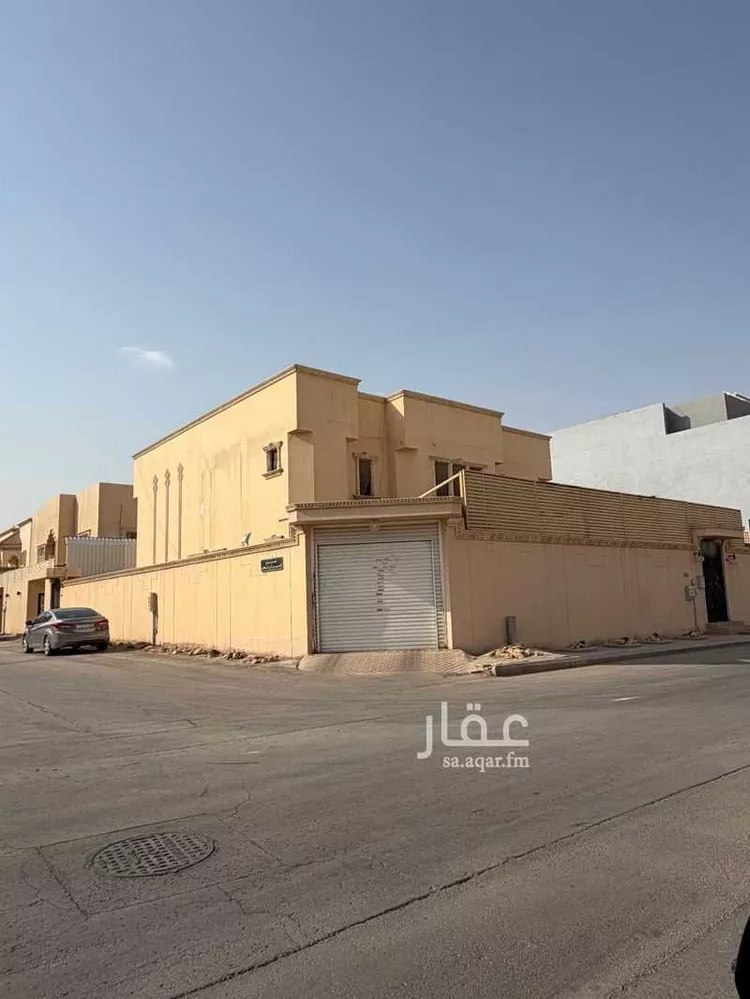 فيلا للبيع في شارع الحسين بن أبي البركات ، حي ظهرة البديعة ، الرياض ، منطقة الرياض