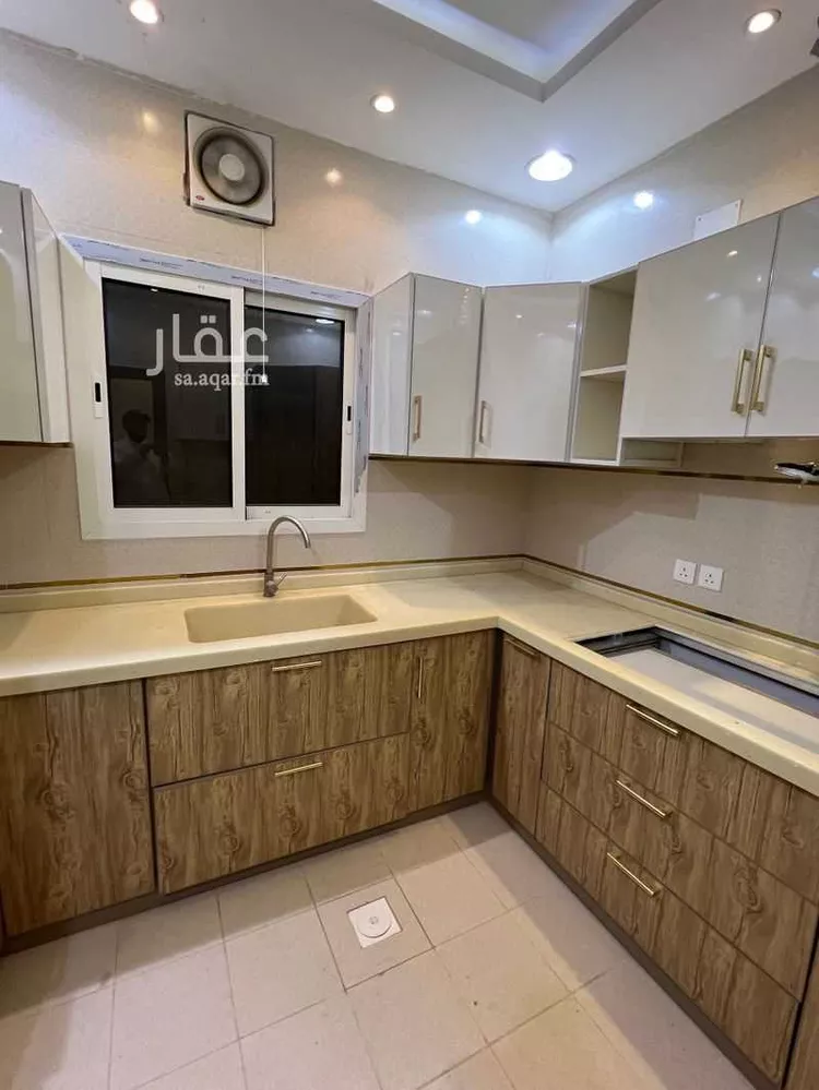 شقة للإيجار في شارع بركة بن نزار ، حي عكاظ ، الرياض ، منطقة الرياض صورة 5