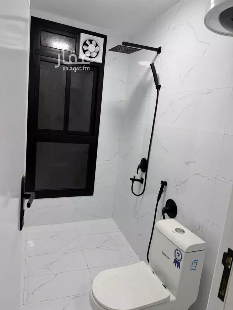 عمارة للبيع في شارع قتيبة بن مسلم, حي منفوحة, مدينة الرياض, منطقة الرياض صورة 4