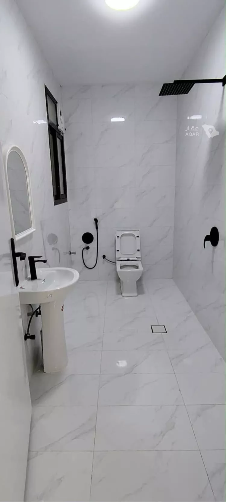 عمارة للإيجار في شارع وادي الأنيعم, حي اليمامة, مدينة الرياض, منطقة الرياض 5
