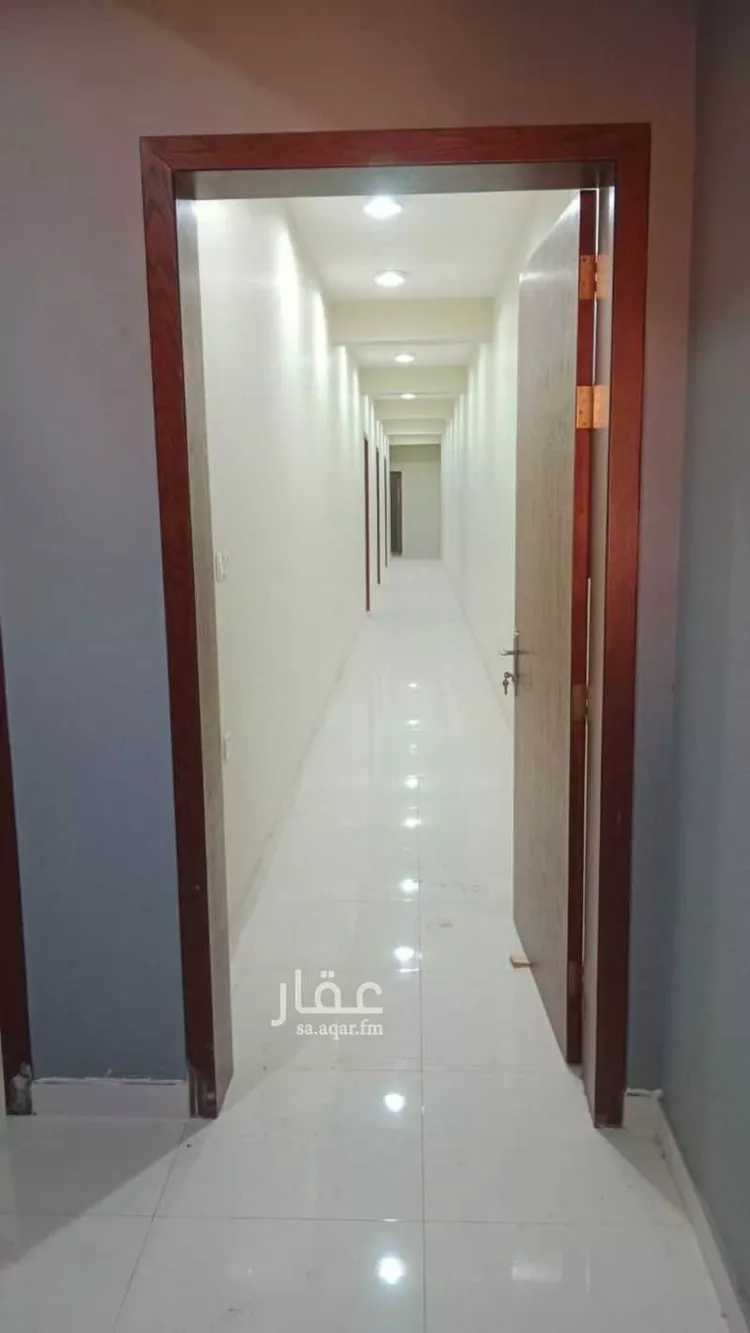 غرفة للإيجار في شارع الفروسية, حي ضاحية الملك فهد, مدينة الدمام, المنطقة الشرقية