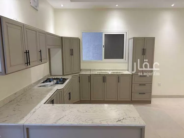 فيلا للإيجار في حي ، شارع الاسود ابن نوفل ، البحيرة ، الخبر ، الخبر