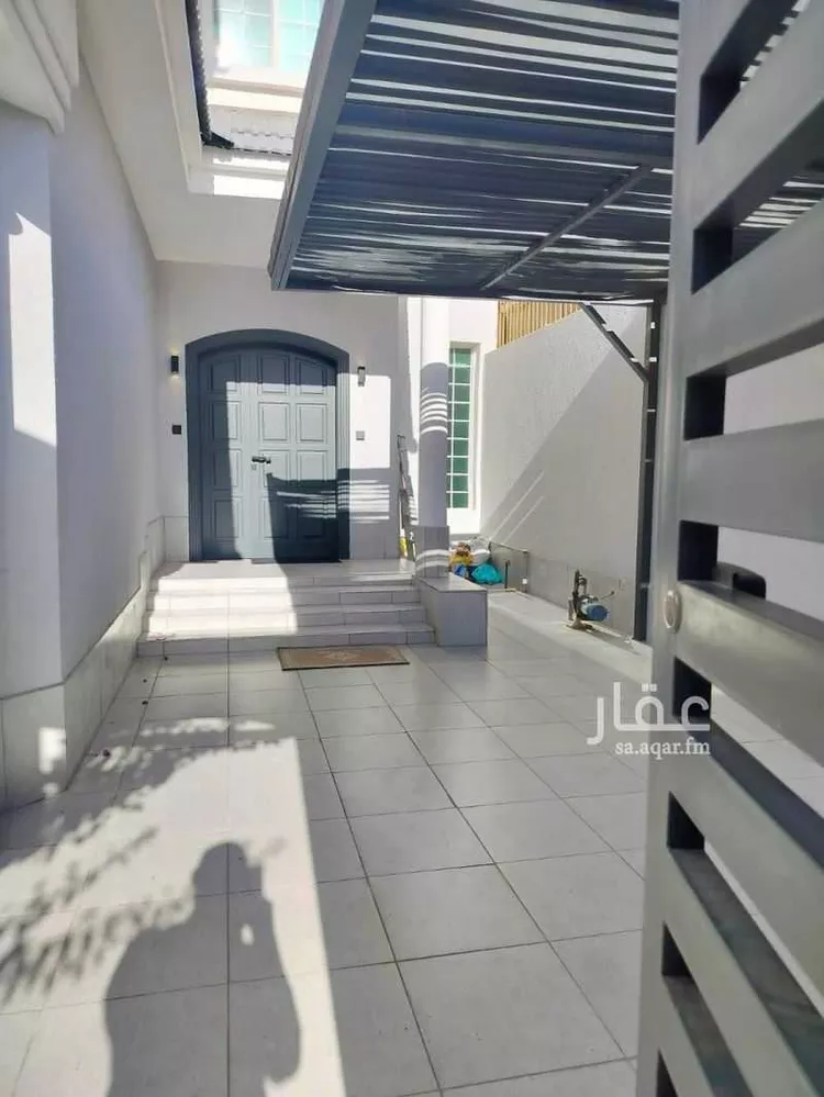 فيلا للبيع في شارع سعيد بن زيد, حي النعيم, مدينة جدة, منطقة مكة المكرمة صورة 2
