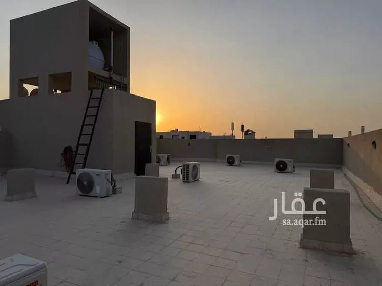 فيلا للبيع في شارع عبدالرحمن بن مرشد, حي المهدية, مدينة الرياض, منطقة الرياض 30