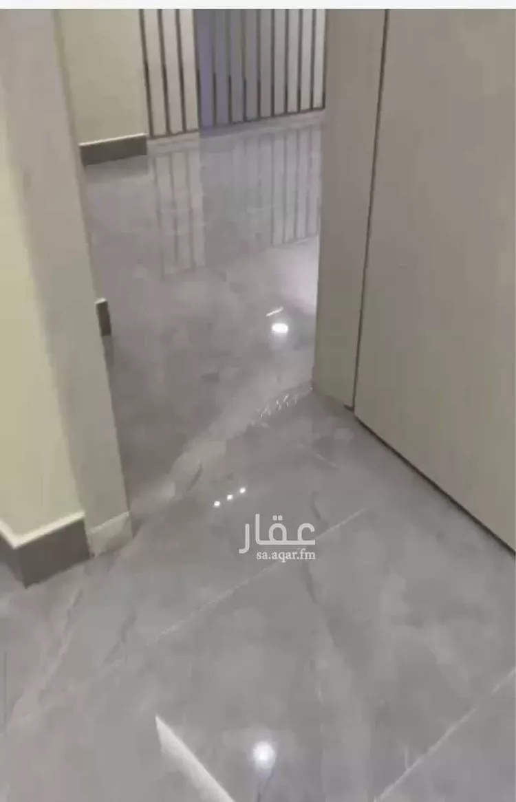 فيلا للبيع في حي ، شارع عبدالرزاق بن عبدالسميع ، حي المهدية ، الرياض ، منطقة الرياض صورة 2