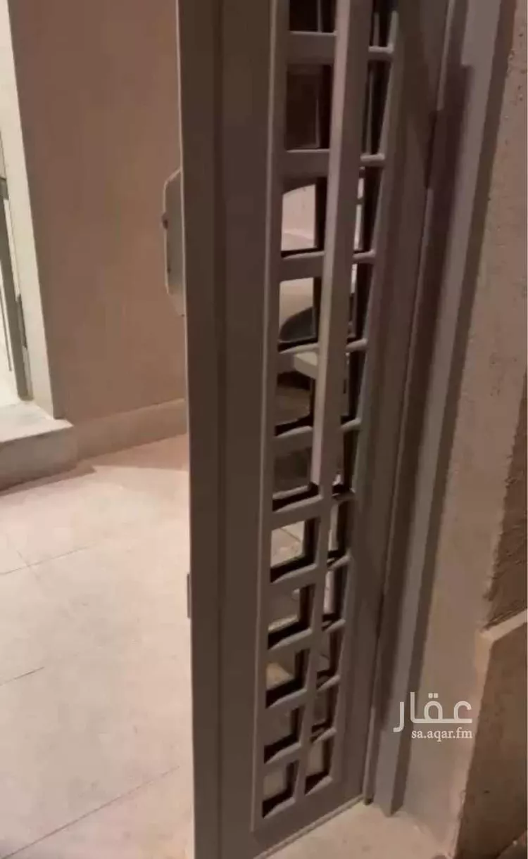 فيلا للبيع في حي ، شارع عبدالرزاق بن عبدالسميع ، حي المهدية ، الرياض ، منطقة الرياض صورة 3