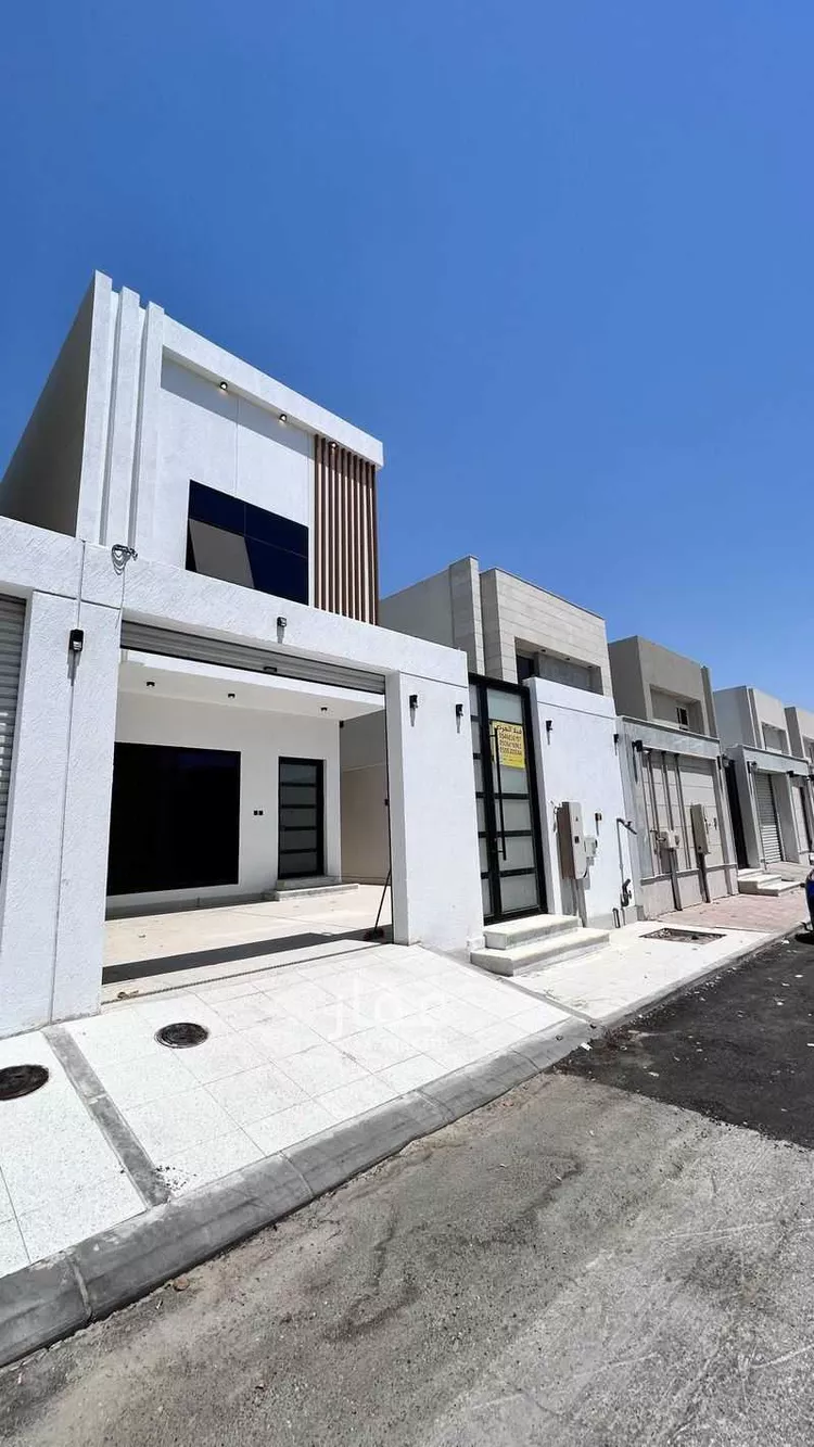 فيلا للبيع في شارع حسان ابن ثابت, حي المزروعية, مدينة الدمام, المنطقة الشرقية صورة 5