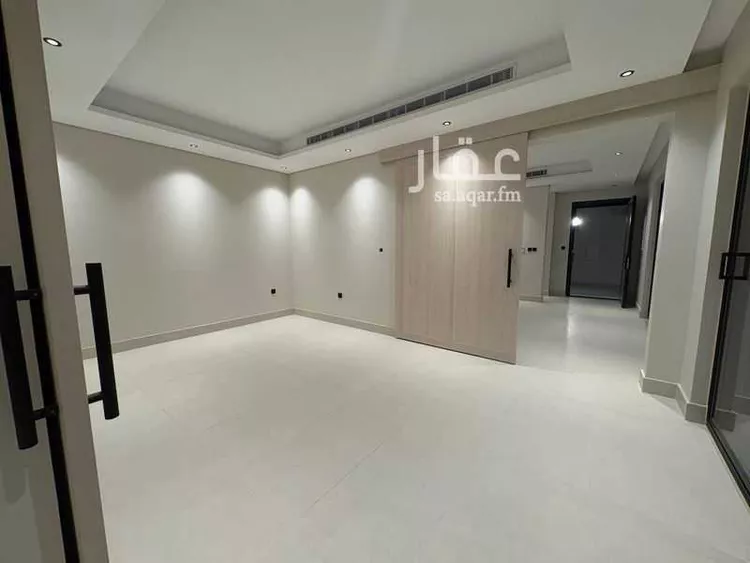 فيلا للبيع في شارع ابان بن سعيد, حي الصدفة, مدينة الدمام, المنطقة الشرقية صورة 5