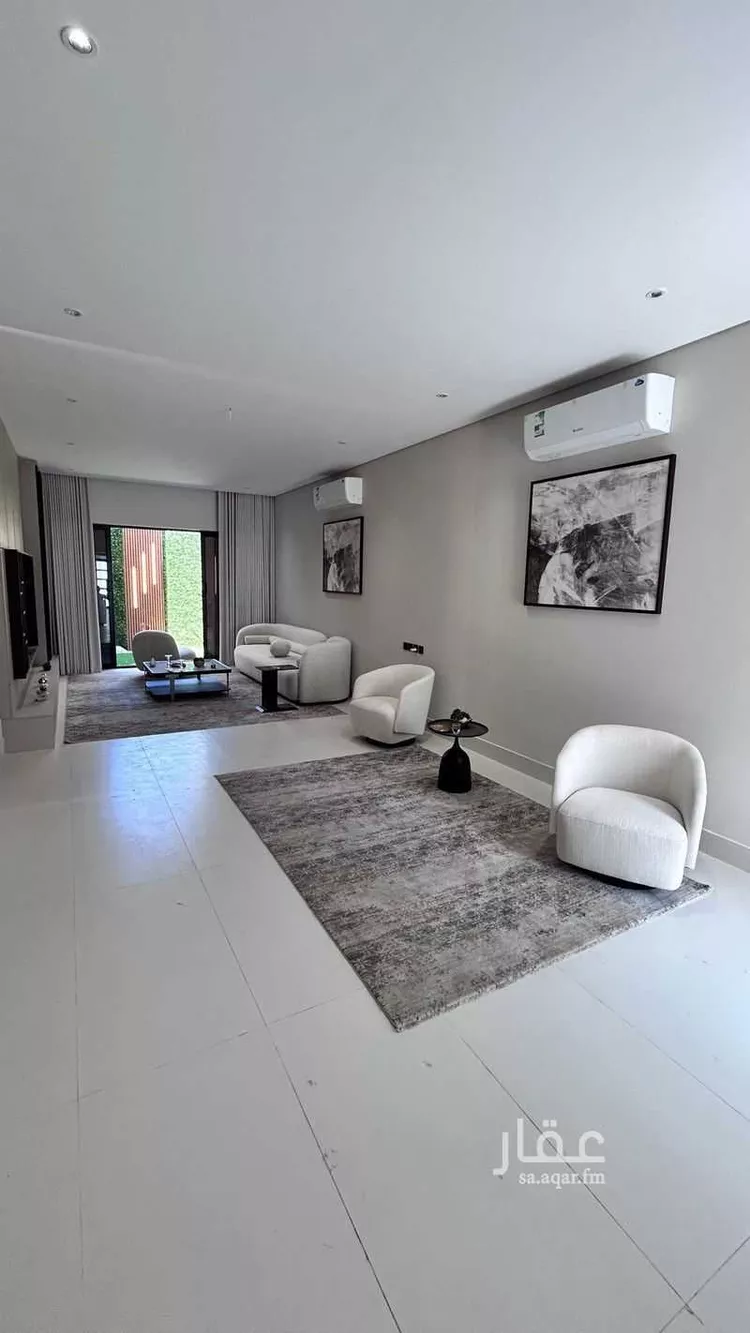 فيلا للبيع في شارع حسان ابن ثابت, حي المزروعية, مدينة الدمام, المنطقة الشرقية صورة 3