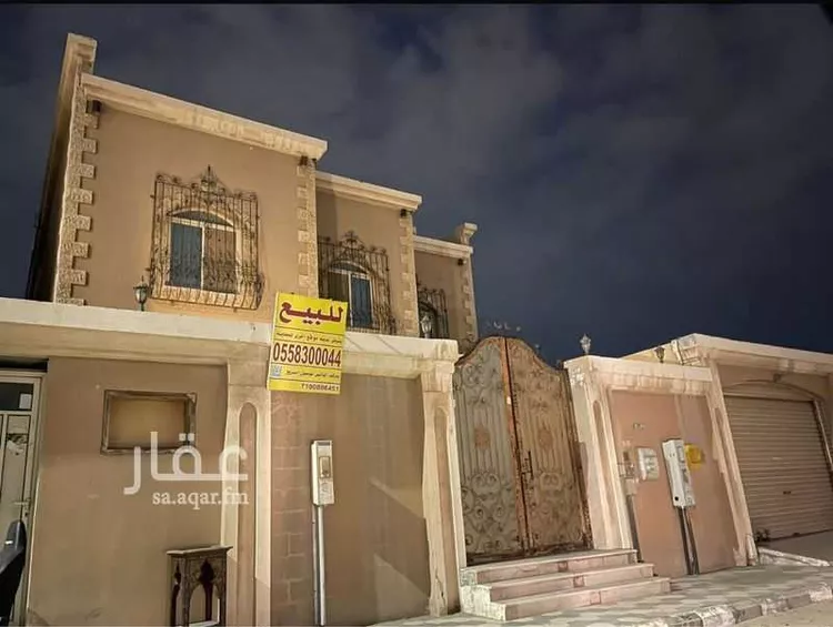 فيلا للبيع في شارع مطلب بن ازهر, حي الشاطئ الشرقي, مدينة الدمام, المنطقة الشرقية صورة 2