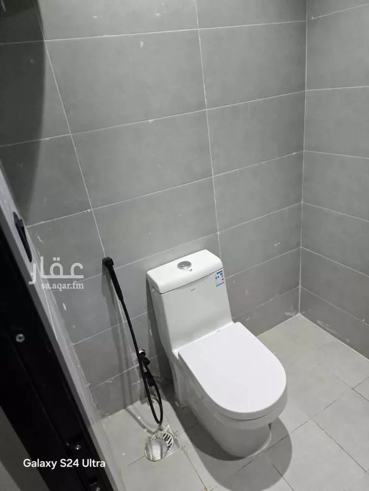 عمارة للإيجار في شارع الحسين الواسطي, حي الشراع, مدينة الخبر, المنطقة الشرقية صورة 3